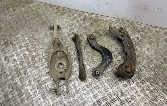 Honda CR-V Rear upper control arm/wishbone 