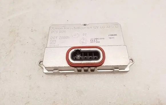 Mercedes-Benz E W211 Headlight ballast module Xenon 5DV00829000