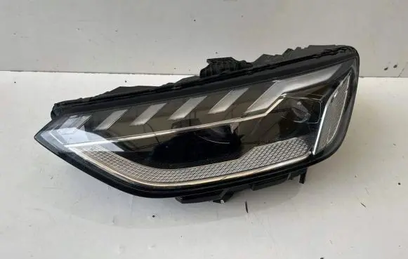 Audi A4 S4 B9 8W Headlight/headlamp 8W0941035