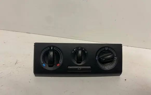 Skoda Fabia Mk2 (5J) Climate control unit 5J0819045D 0040004 H1006003
