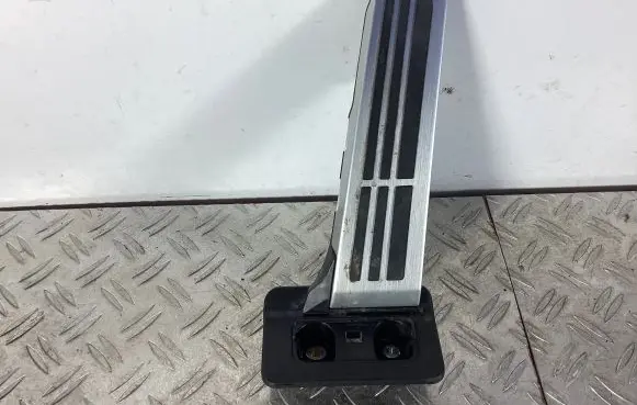 Lexus RC Accelerator throttle pedal