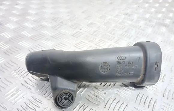 Audi A3 S3 8L Air intake duct part 8L0129604