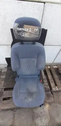 Peugeot Partner Front passenger seat 