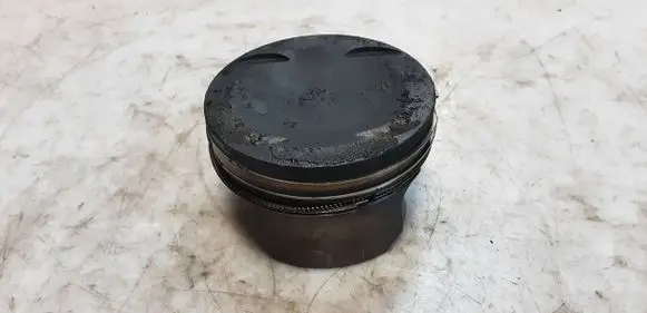 Audi RS6 C7 Piston 079107066EP 079107104CK 084223R