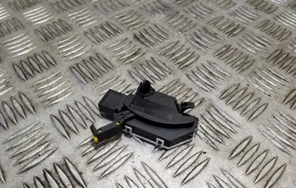 Clutch pedal sensor
