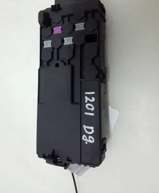 Mercedes-Benz CLS C219 Fuse module A2115452301