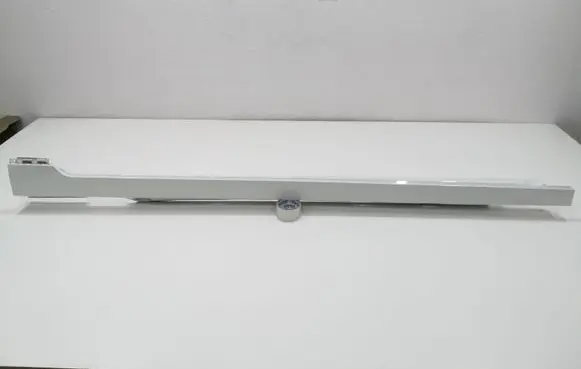 Foot area side trim