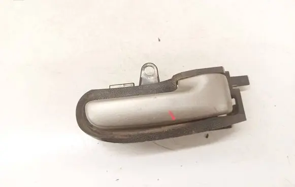 Toyota Yaris Front door interior handle