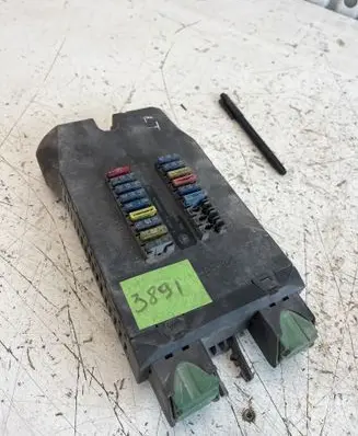 Mercedes-Benz Vito Viano W638 Fuse box set 08501002