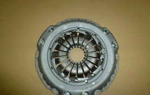 Opel Corsa F Clutch pressure plate 3082600528T