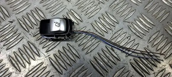 Mercedes-Benz GLC C253 Seat control switch A2059051403