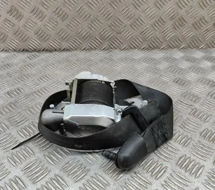 Hyundai i40 Front seatbelt 888203Z000RY