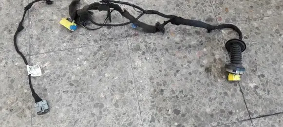 Citroen C4 Grand Picasso Front door wiring loom 9662009380