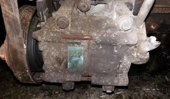 Ford Mondeo MK II Air conditioning (A/C) compressor (pump) 96BW19D629AB 96BW19D629-AB