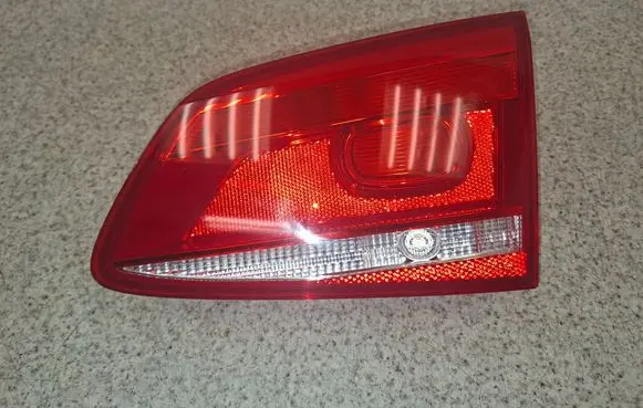 Volkswagen PASSAT B7 Tailgate rear/tail lights 3AF945094Q E12990 605514