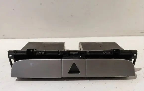 Volkswagen PASSAT B6 Glove box 3C0858407