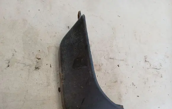 Suzuki Swift I Front mudguard 