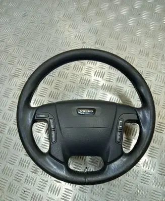 Volvo V70 Steering wheel