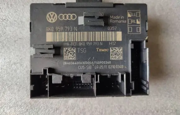 Audi A4 S4 B8 8K Door control unit/module 8K0959793N