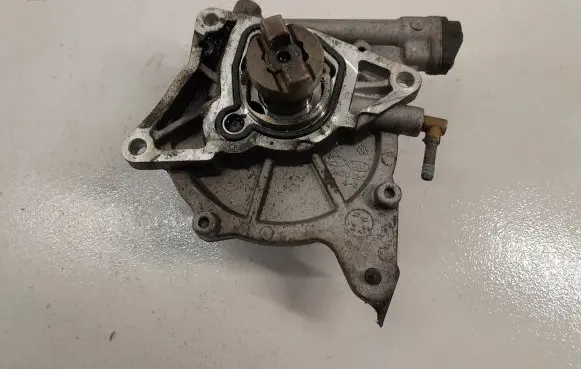 Hyundai Santa Fe Vacuum pump 288102F000 12J270505B2