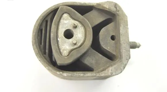 Mercedes-Benz A W169 Engine mount bracket A1692400717