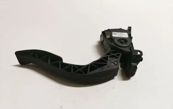 Audi A5 8T 8F Accelerator throttle pedal 8K1723523