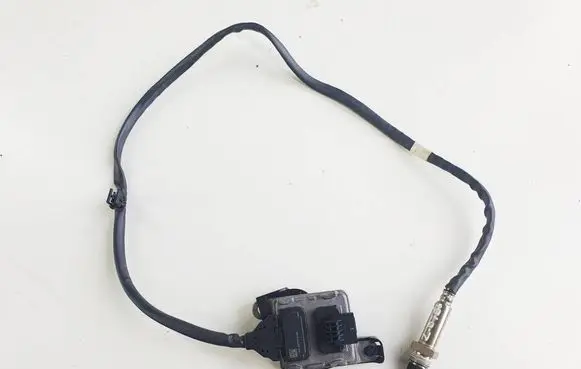 Audi Q2 - Lambda probe sensor 04L907805AD