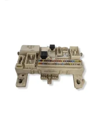 Volvo V50 Fuse module 30765471 00017646 519248306