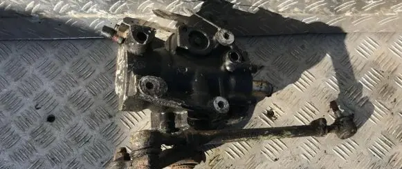 Mercedes-Benz 190 W201 Steering rack lhd