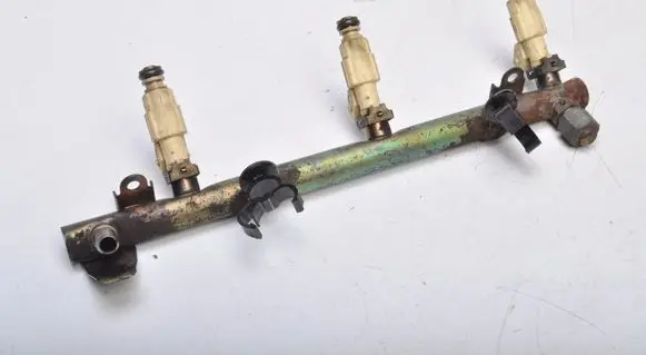 Porsche Boxster 986 Fuel main line pipe 0280156053