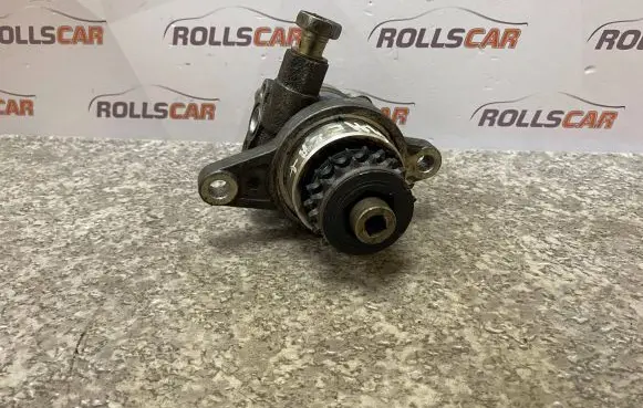 Nissan Almera Tino Power steering pump 4U105 0Z122090