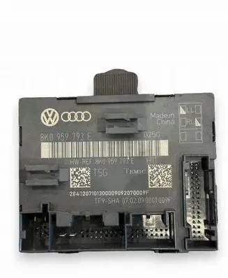 Audi A4 S4 B8 8K Door control unit/module 8K0959793E