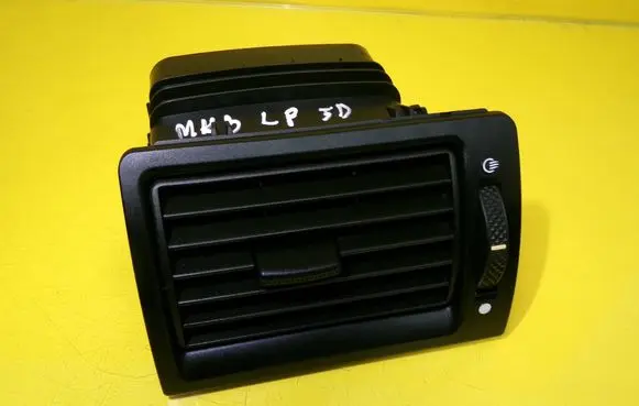 Ford Mondeo Mk III Dashboard side air vent grill/cover trim 1S7HA018B09 D1B1A