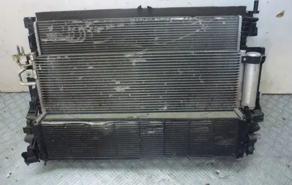 Ford Kuga II Radiator set 