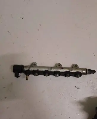 Renault Espace IV Fuel main line pipe H82426550 002389 0445214062