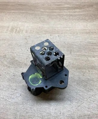 Citroen C4 I Picasso Heater blower motor/fan resistor 9658508980 8241005