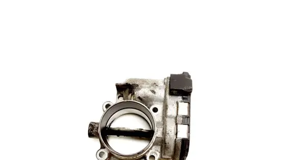 Volvo XC90 Throttle valve 8692720