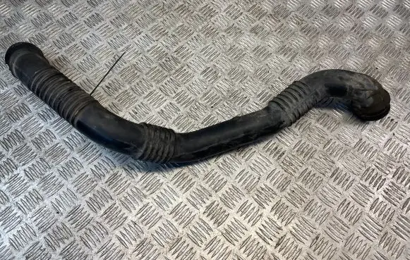 Mercedes-Benz B W245 Intercooler hose/pipe A1695200701