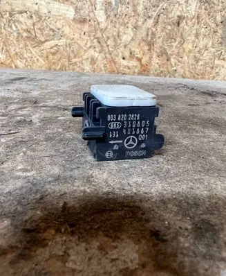 Mercedes-Benz ML W164 Airbag deployment crash/impact sensor 0038202826