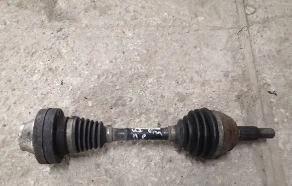 Audi Q7 4L Front driveshaft 7L0407271E
