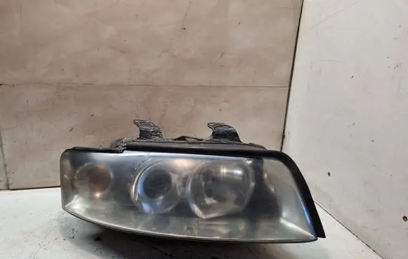 Audi A4 S4 B6 8E 8H Headlight/headlamp 8E0941030 89305785 00DC01102A