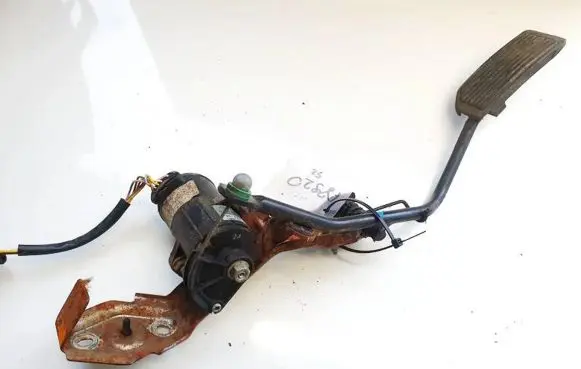 Nissan Primera Accelerator throttle pedal 0281002250 967200875