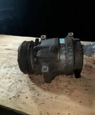 Renault Laguna II Air conditioning (A/C) compressor (pump)