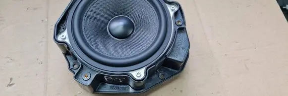 Maserati Quattroporte Subwoofer speaker 670002147 24714H0242 41021602