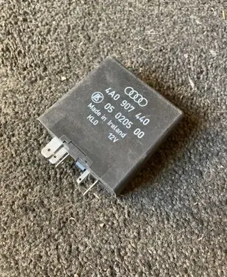 Audi A4 S4 B6 8E 8H Other relay 4A0907440 05020500