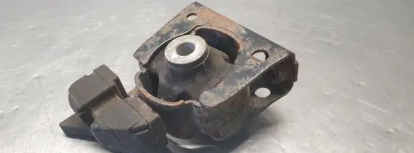 Toyota Prius+ (ZVW40) Engine mount bracket 1T077402
