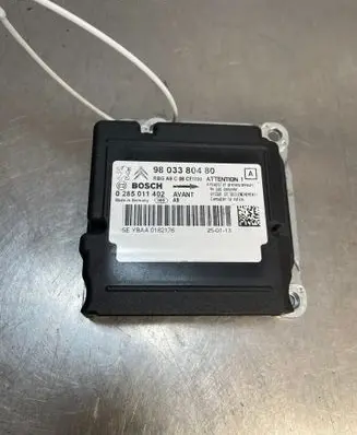 Peugeot 208 I Airbag control unit/module 9803380480
