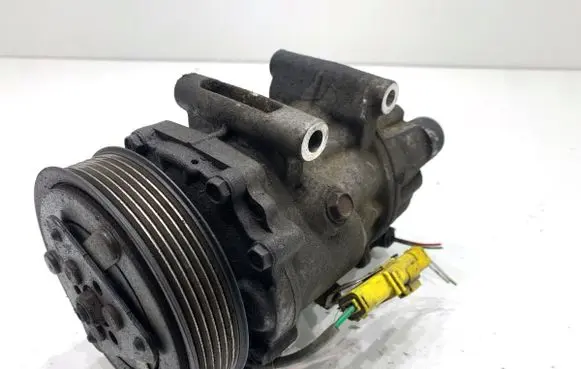 Citroen C4 I Air conditioning (A/C) compressor (pump) 9651911180