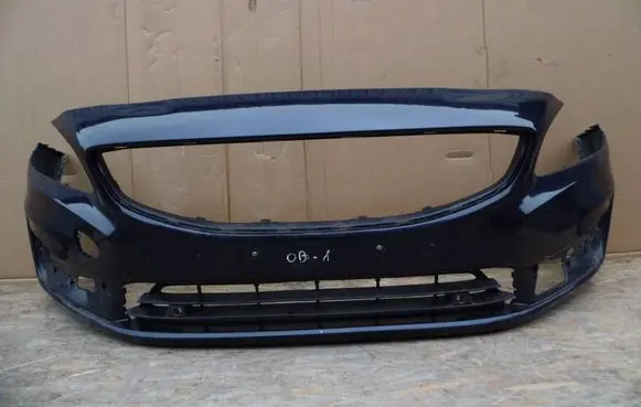 Volvo S60 Front bumper 31323831