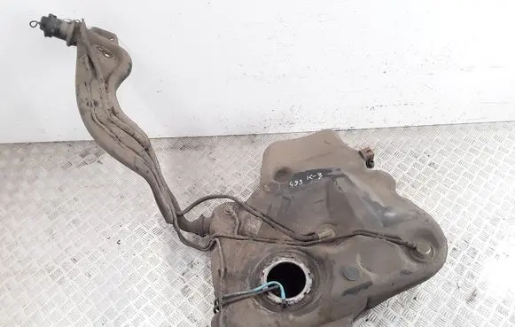 Volkswagen Golf V Fuel tank 1K0201085M 1K0201138